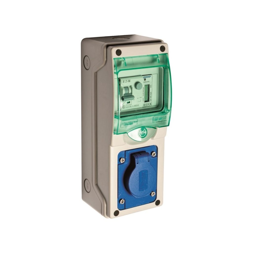 16 Amperes fali csatlakozódoboz védelemmel és fogyasztásmérővel 1 konnektorral